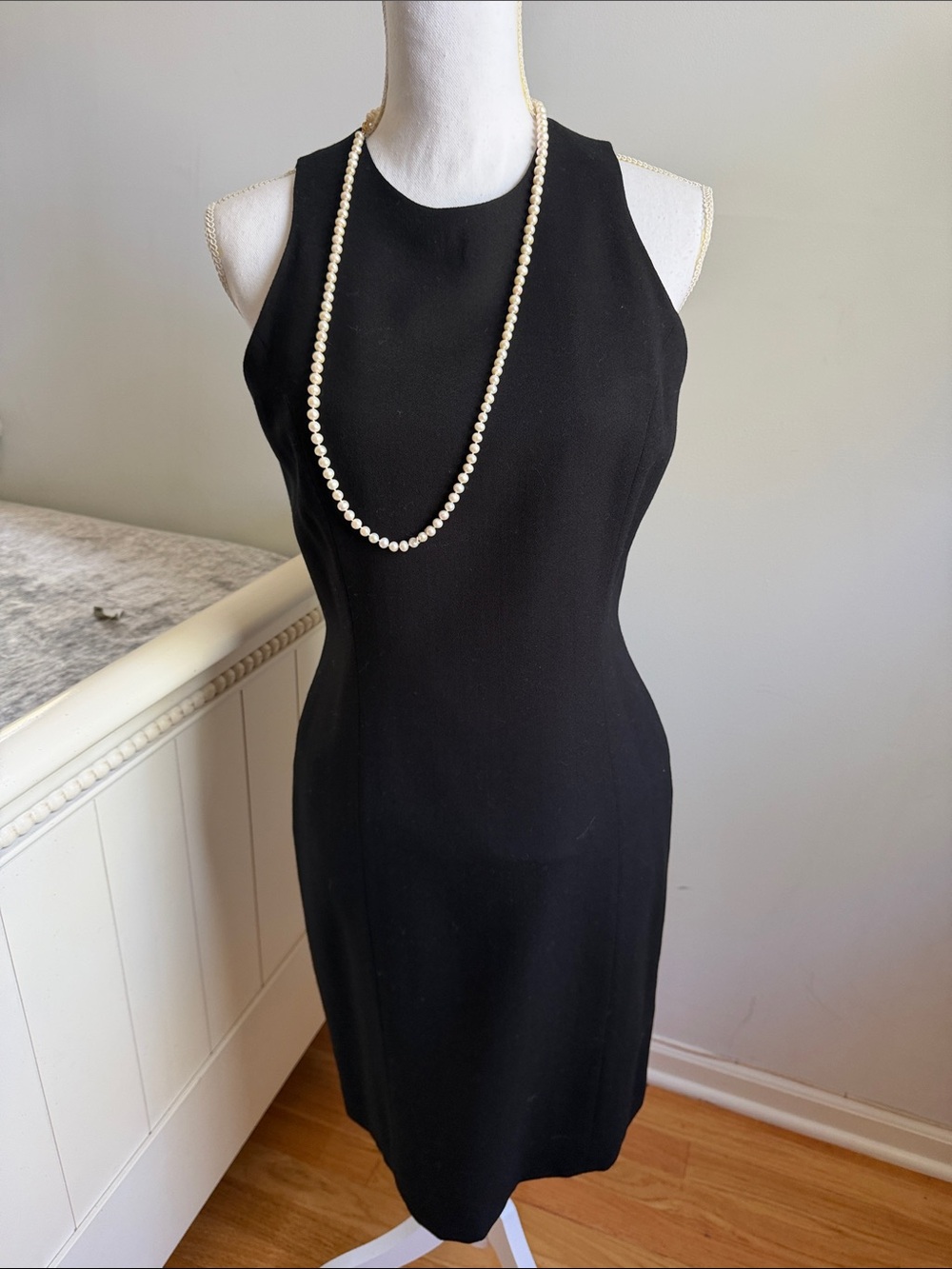 Jones New York Black Sleeveless Midi light wool Sheath Dress size 4